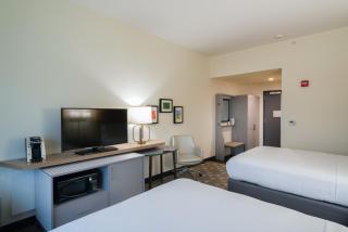 Holiday Inn Joplin by IHG - Joplin - 9