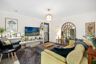 The Snug Premium 1BR Self Contained Apartment FREE Netflix - Korumburra - 5