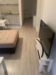 Bright modern apartment - 5 min from Center - 6