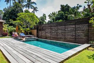 Indah Bali Guesthouse - Canggu - 8