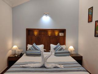 Santana Beach Resort - Candolim - 3