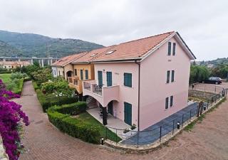 Castellaro Golf Resort - Castellaro - 9