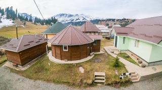 Alakol-Jyrgalan Guest House - 0