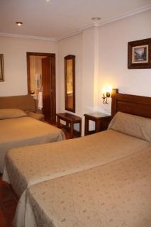 Hotel Doña Isabel - Torrellano - 8