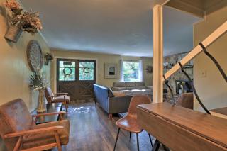 Chic A-Frame Escape with Fire Pit - Private Property - Lakeland - 5