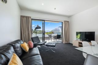 Brookside Gem - Modern 2 Bedroom Apartment - Queenstown - 0