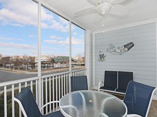 Bayside Resort II - 9