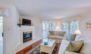 Sea Colony Lakeshore - 1