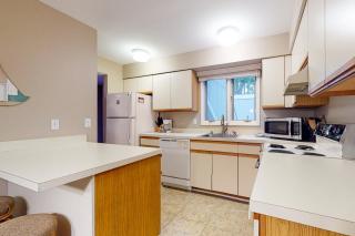Sea Colony Racquet - 9