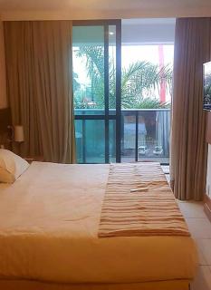 FLAT ED. ATHOS BULCÃO AP. 209 - 3