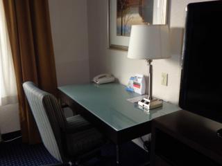 Holiday Inn Express & Suites New Buffalo, MI by IHG - 2