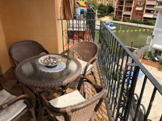 Valencia, ideally located 3bed-2bath apart.Few mints walk from beach,pool,shop. - Port Saplaya - 7