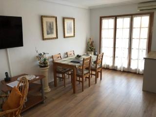 Valencia, ideally located 3bed-2bath apart.Few mints walk from beach,pool,shop. - Port Saplaya - 2