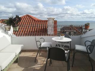 Little River View Triplex in Alfama - Lisbon - 9