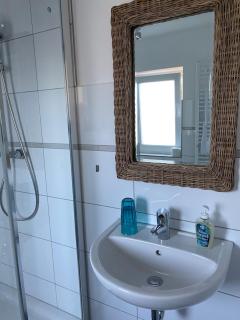 Hotel & Ferienunterkünfte Hus Seeblick - Fehmarn - 9