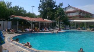 Four Seasons Hotel - 8