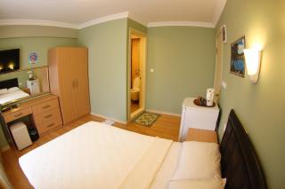 Hotel Dost - 1