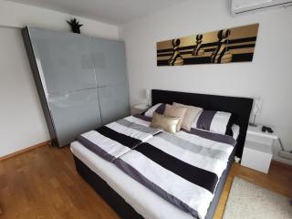 Freedom Apartman - Hajdúszoboszló - 4