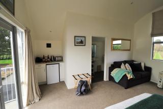 Le Grá Vineyard and Winery - Masterton - 4