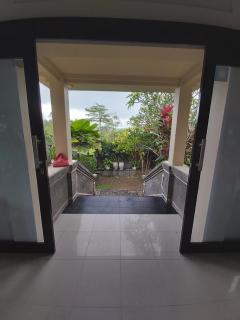 Villa Gede Private Guest House - Selemadeg - 1
