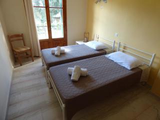 Ipsos Marias Apartments - 8