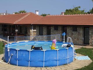 Dobrevata House - 2