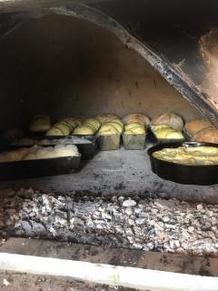 La Curtea Porumbaceana - 1