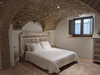 Can Puig CAVE - La Pera - 0