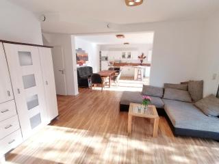 85 qm Wohnung Pauluste mit Terasse und Garten - Rostock - 0