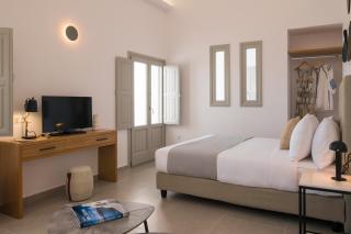 Symphony Suites Santorini - Pyrgos - 7