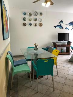 Guarujá Enseada 8 lugares a meia quadra da praia - 2