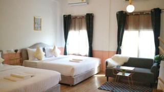 Isara Boutique Hotel and Cafe - Phuket - 2