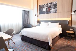 HARRIS Hotel and Conventions Kelapa Gading Jakarta - 2