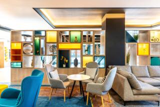 Holiday Inn Stevenage by IHG - Stevenage - 9