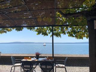 Hotel Borgo Vistalago - Trevignano Romano - 0