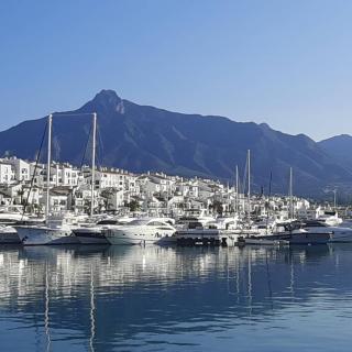 Charming Apartment in Puerto Banus - Marbella - 7