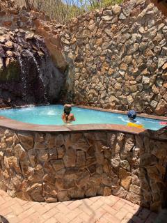 Casa Canoa - climatizada e com piscina - 9