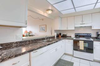 210 Reef Club - Clearwater Beach - 8