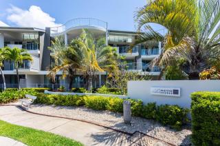By The Sea Shore With Pool - Airlie Beach - 7