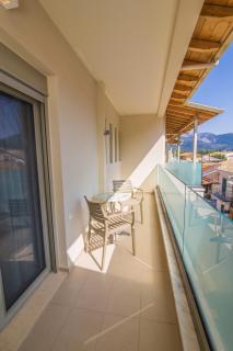 Grand TheoNi Boutique Hotel & Spa - 3