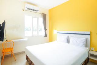 Pratisarawirya Guesthouse by ecommerceloka - Surabaya - 6