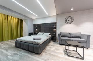 Luxrent Kreshatik Arenacity SkyBar - Kiew - 9