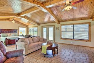 Pet-Friendly Efficiency Cottage with Pool! - Calera - 1