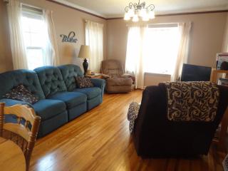 Covered By Faith Rentals -Storybook Home - Rochester - 9