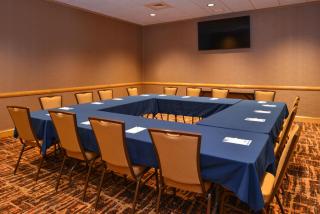 Holiday Inn Express Breezewood by IHG - 7