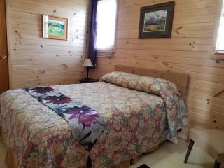 Blue Spruces Cottages - 3