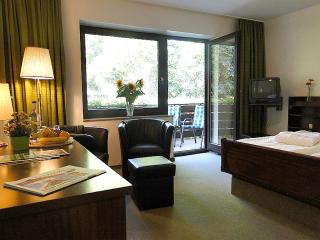 Hotel Zum Goldenen Hirsch - Bad Bevensen - 9