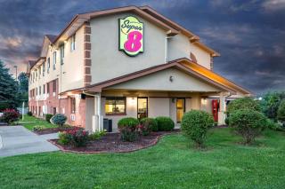 Super 8 by Wyndham Abingdon VA - Abingdon - 9