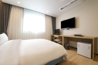 Benikea hotel - Cheonan - 7