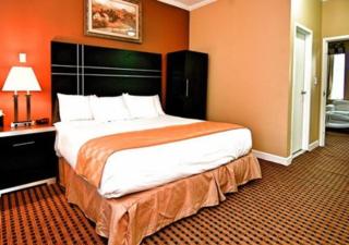 The Prince Hotel - Tunkhannock - 4
